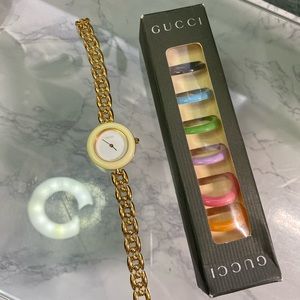 Gucci Interchangeable bezel watch